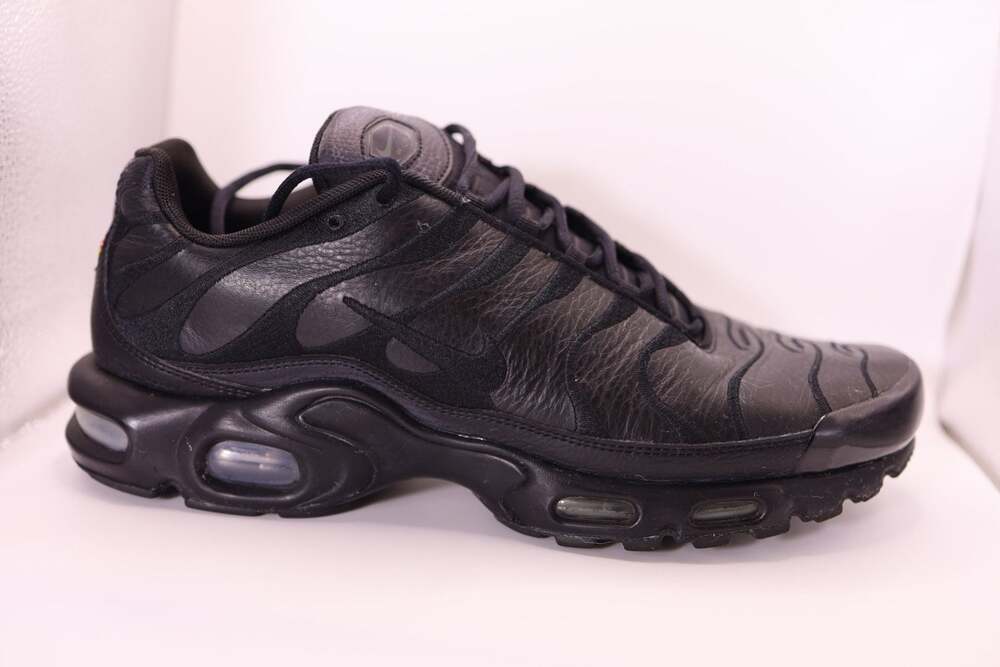 Nike Air Max Plus TN Leather Triple Black AJ2029-001 Size 13